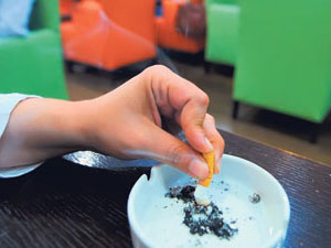 Alkol ve tütüne özel muamele!