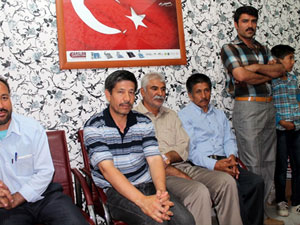 Afganlar Trabzon'da  zor günler geçiriyor