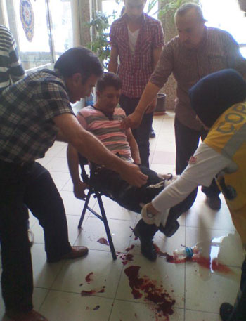 Adliyede bıçaklı kavga!