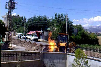 Doğal gaz borusu yandı!