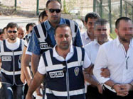 Polis kürtaj odasını bastı !