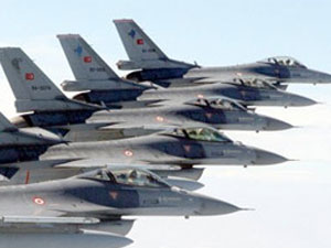 Yunan jetlerinden Türk jetlerine taciz