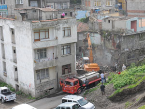 Tabakhane'de çalışmalar sürüyor