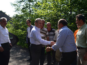 Bayraktar Trabzon'da sorun dinledi