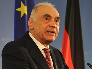 Mısır'da şok istifa