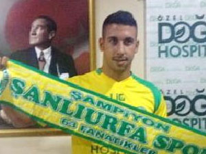 Eski Trabzonsporlu kardeş takıma gitti!