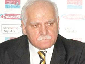 Mustafa Akçay'a tepkisi bitmiyor!