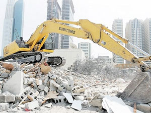 Sağlam binada yıkılacak