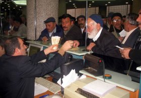 Emeklilik bekleyenlere soğuk duş