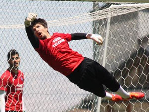 Kaleciler Boğuşlu'ya emanet