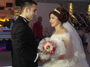 TESOB Başkanı Kara'nın mutlu günü