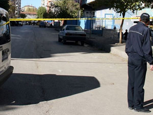 Hamile eşini döverek öldürdü