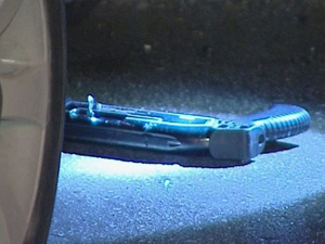 Karısını vurup intihar etti