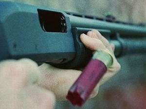 Eşini domuz zannetti ve...