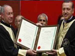 Erdoğan'ın ünvanı geri alındı!