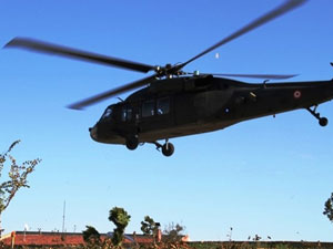 Sınır'da uçak hareketlilği