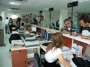 Memura 843 lira bayram parası!