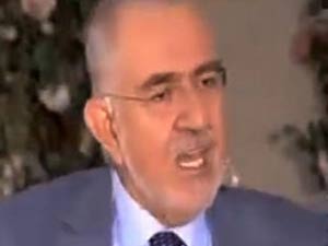 "Hamile kadın sokakta gezemez!"