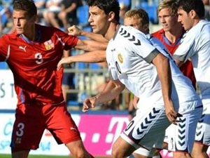 Çaykur Rizespor'a Çek savunmacı