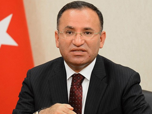 Bu bir terör saldırısıdır lanetliyoruz