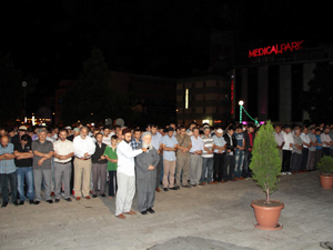 Samsun'da gıyabi cenaze namazı