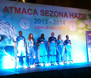Ç.Rizespor formalarını tanıttı!