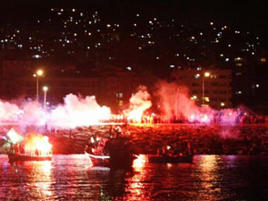 "Bir meşale de sen yak Trabzon"