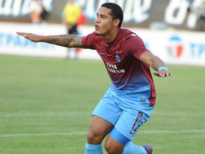 UEFA'da Henrique şov