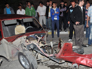 Trabzon plakalı araç paramparça oldu!