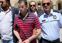 Öz oğluna tecavüz edip öldürdü