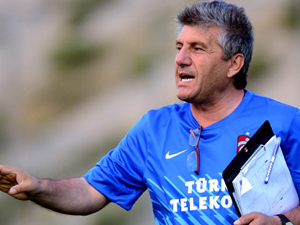 Akçay mağlubiyet görmedi