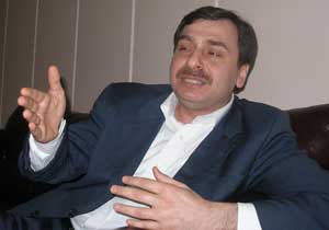 Hayatoğlu'nda Hacıosmanoğlu'na gönderme