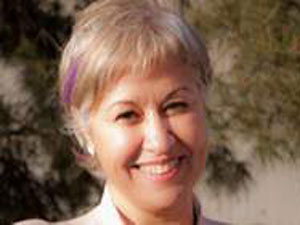 O dekan telefonla kovuldu