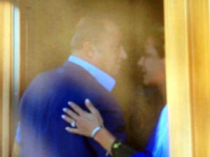 Demirören'in evinde sürpriz görüşme