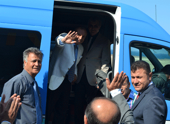 Vali Kızılcık Trabzon'dan ayrıldı!