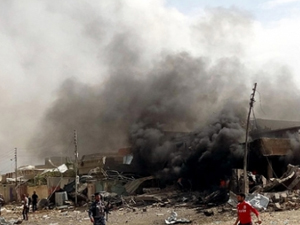 Bomba yüklü araç patladı