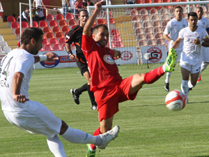 Bal-Kes rahat kazandı