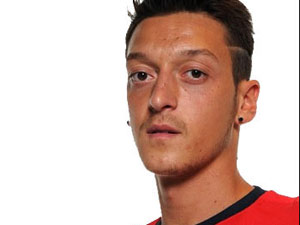 "Mesut'un kariyeri tehlikede!"