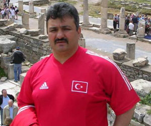 Trabzon'lu antrenöre büyük onur!