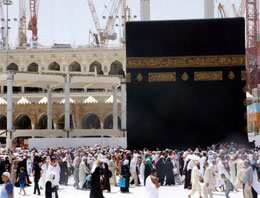 Kutsal topraklara yolculuk başladı