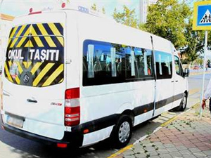 Servis şoförüne tesbih yasak