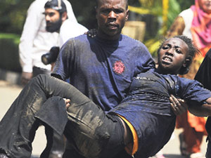 KATLİAM! Müslümanları çıkardılar ve...