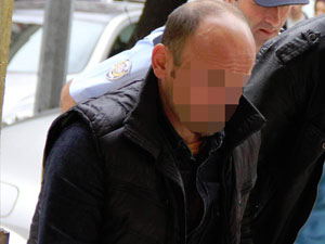 9 ayrı suçtan aranan şahıs sahte kimlikle yakalandı