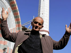 Rize'de minare eyleminden sonra işleri açıldı!