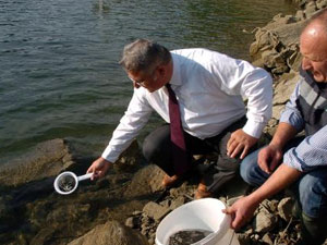 Trabzon'dan Zonguldak'a  alabalık desteği