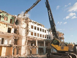 Kaçak ve ruhsatsız binalar şimdi yandı!