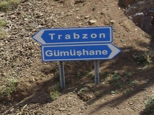 Trabzon Gümüşhane arasında  yol sorunu