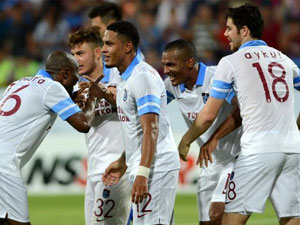 Fırtına Akçay ile kendini aştı