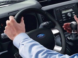 25 yaşın altı şoför olamayacak!