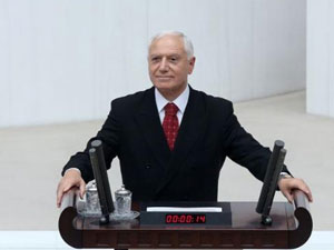 Mehmet Haberal yemin etti